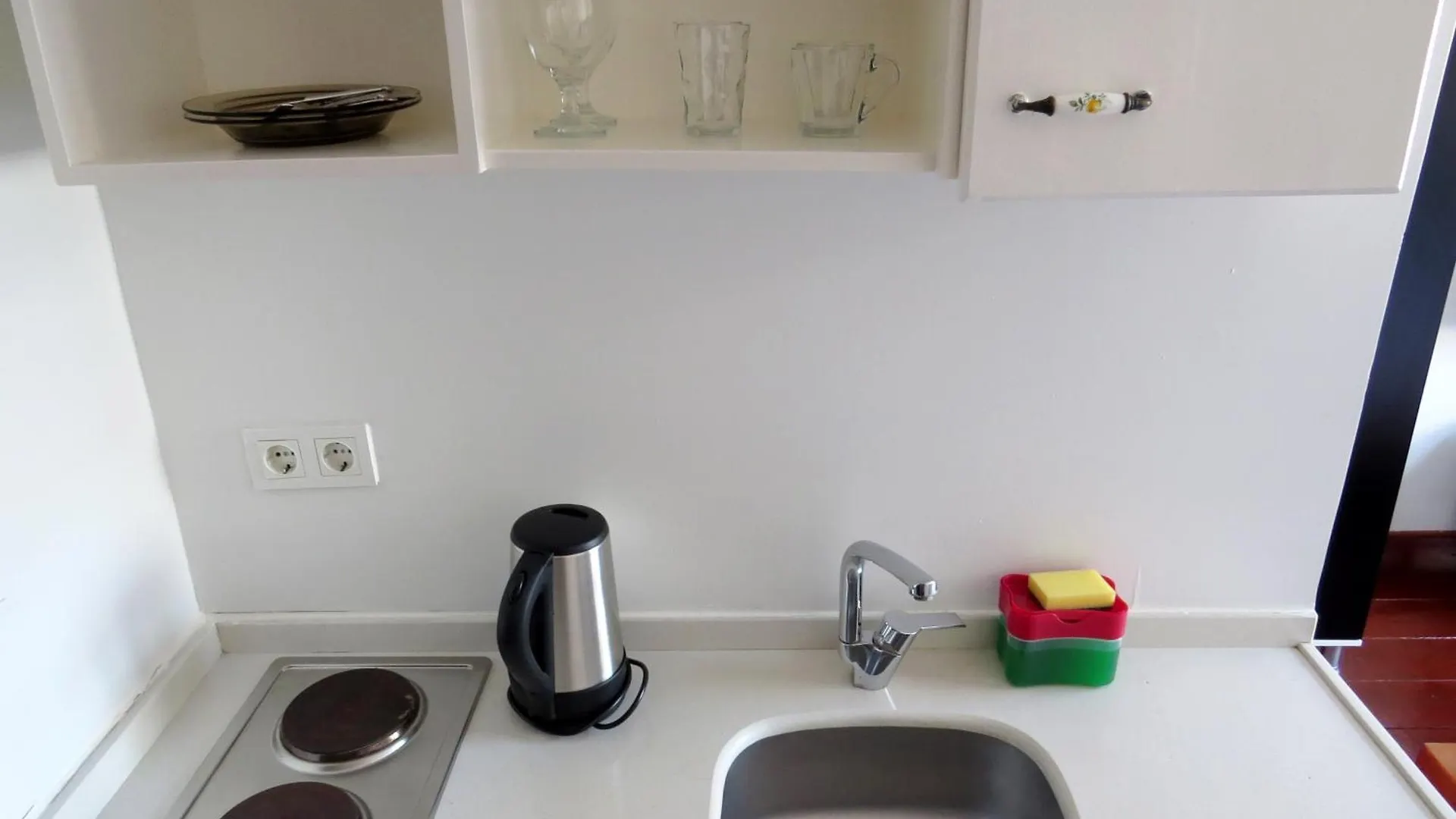 Istanberry - Luna Apartments Istanbul